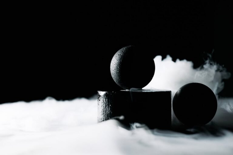 4 Effortless Methods to Create Vignette Effects Like a Designer